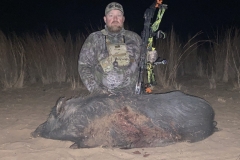 texas hog hunting outfitters